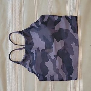 Athletic Crop Top Camo Print, Size M